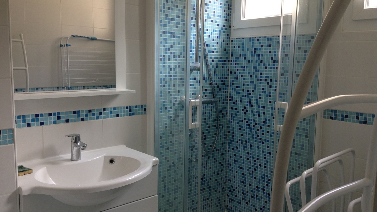 Photo of Bathroom in Intra Muros