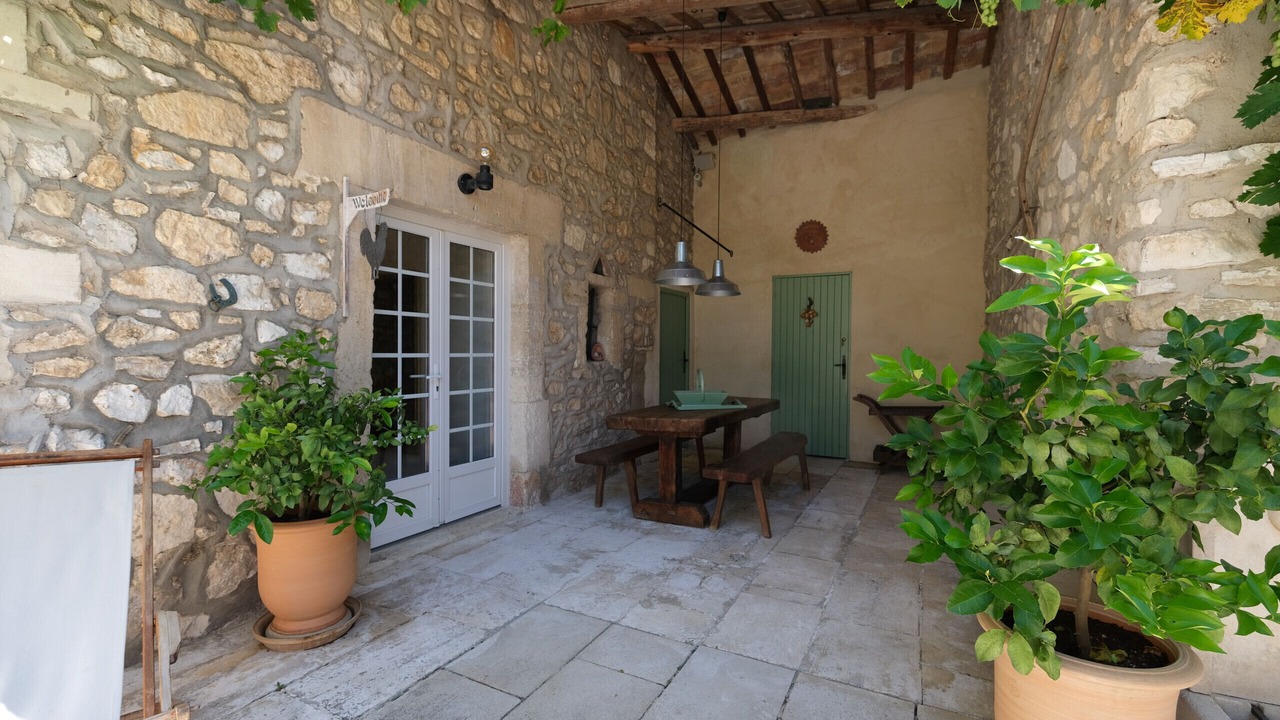 Photo of Outdoor in Orgon