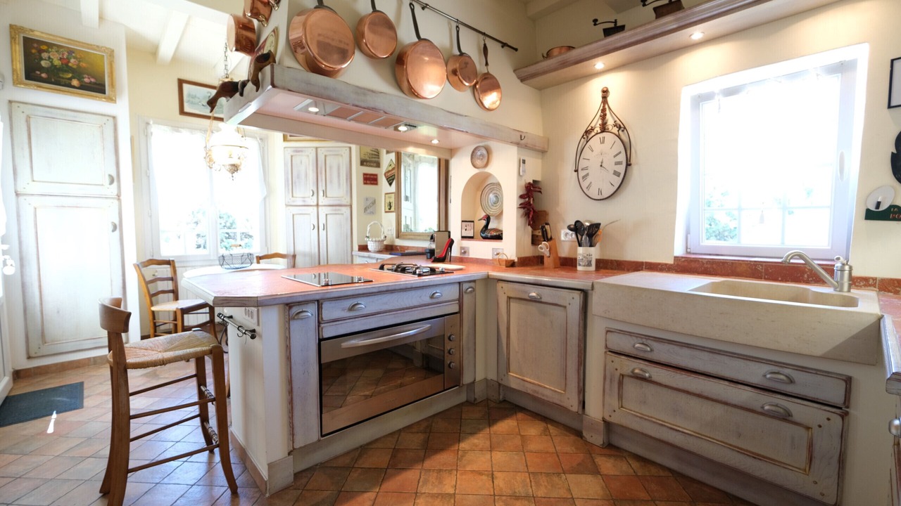 Photo of Outdoor in Orgon