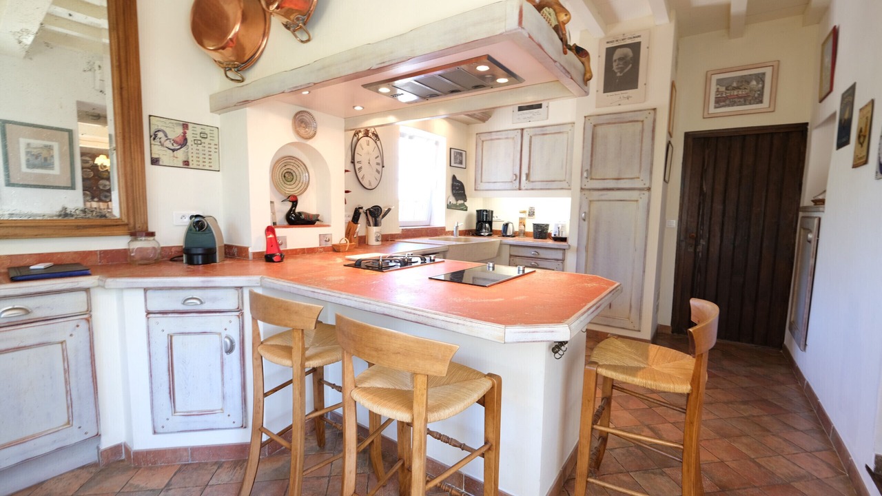 Photo of Outdoor in Orgon