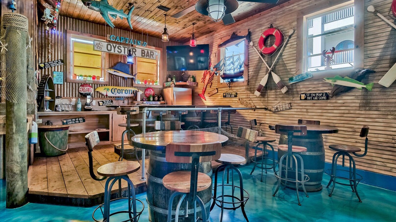 Photo of Others in Holiday Isle