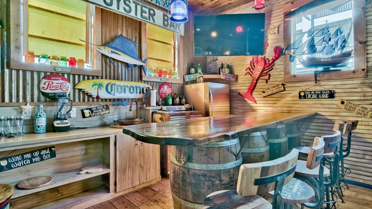 Photo of Others in Holiday Isle