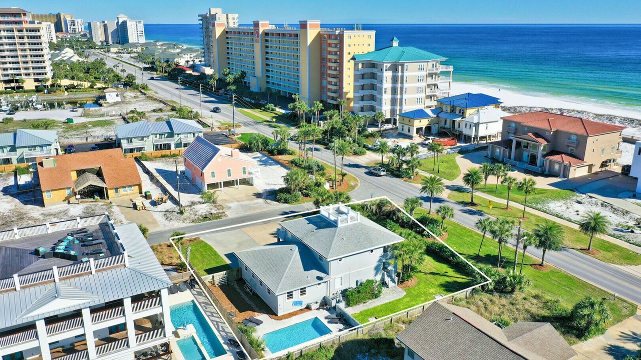 Photo of Others in Holiday Isle