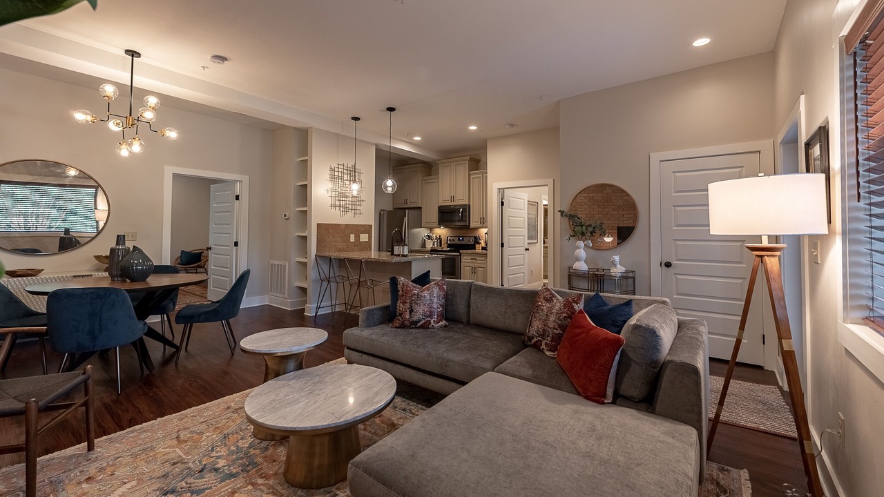 Photo of Livingroom in College Station