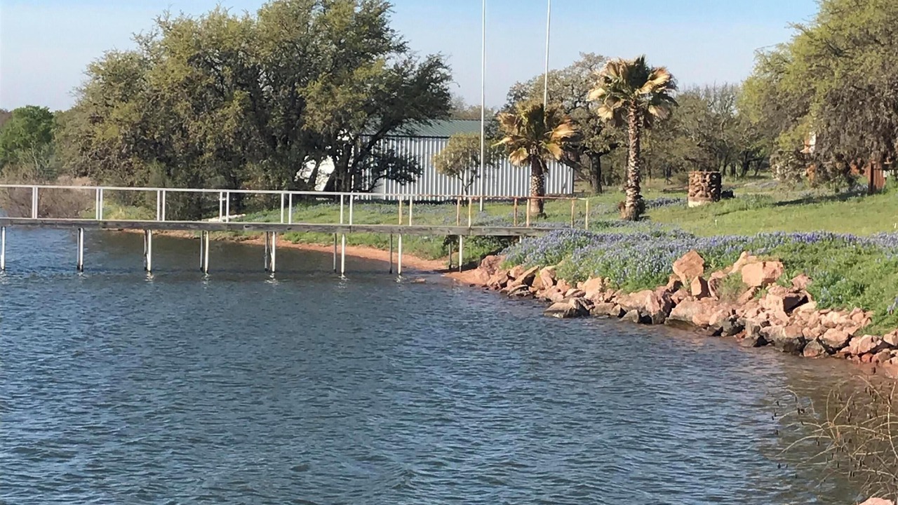 Photo of Others in Buchanan Dam