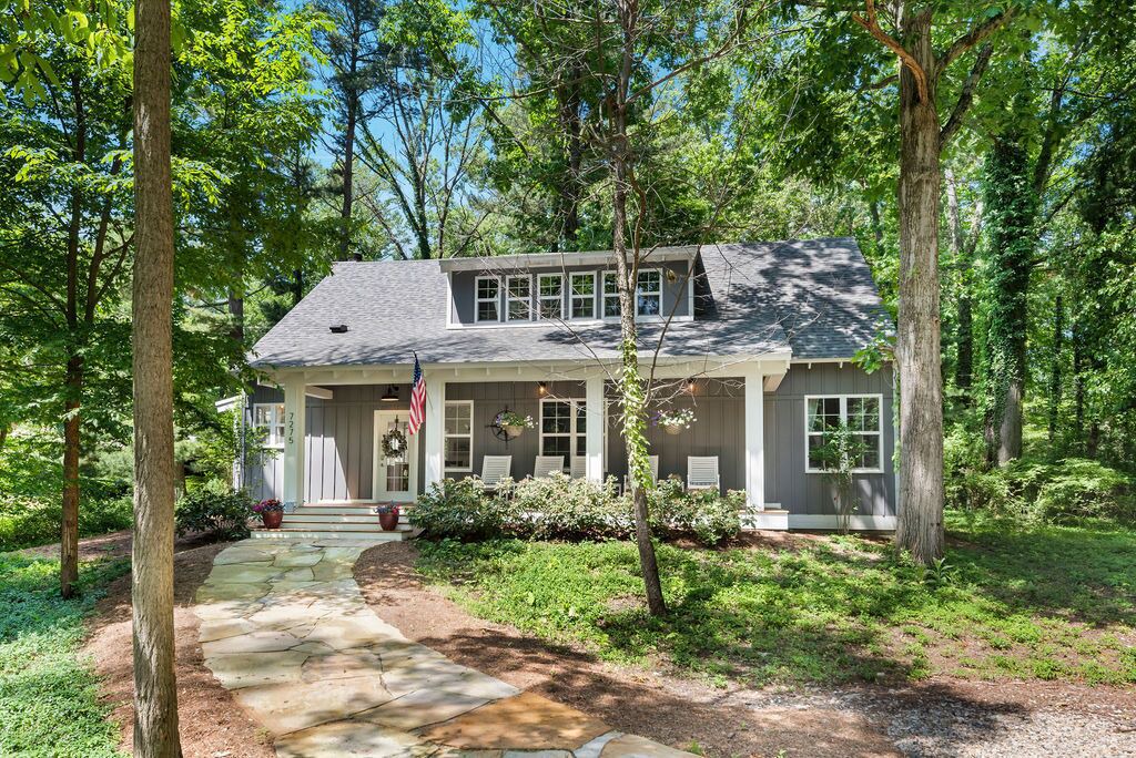 Photo of Others in Harbert