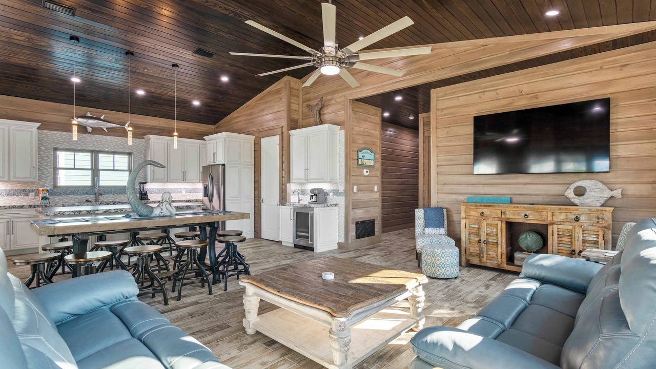 Photo of Livingroom in Crystal Beach