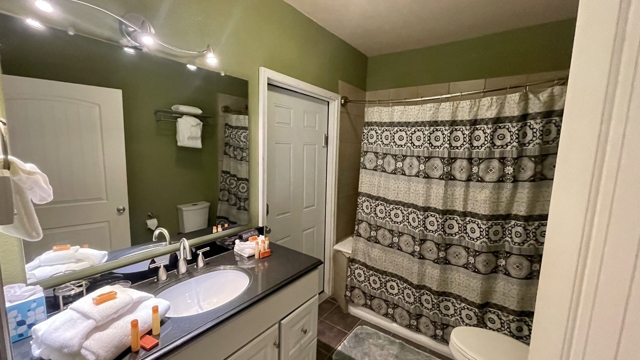 Photo of Bathroom in Quandary Village