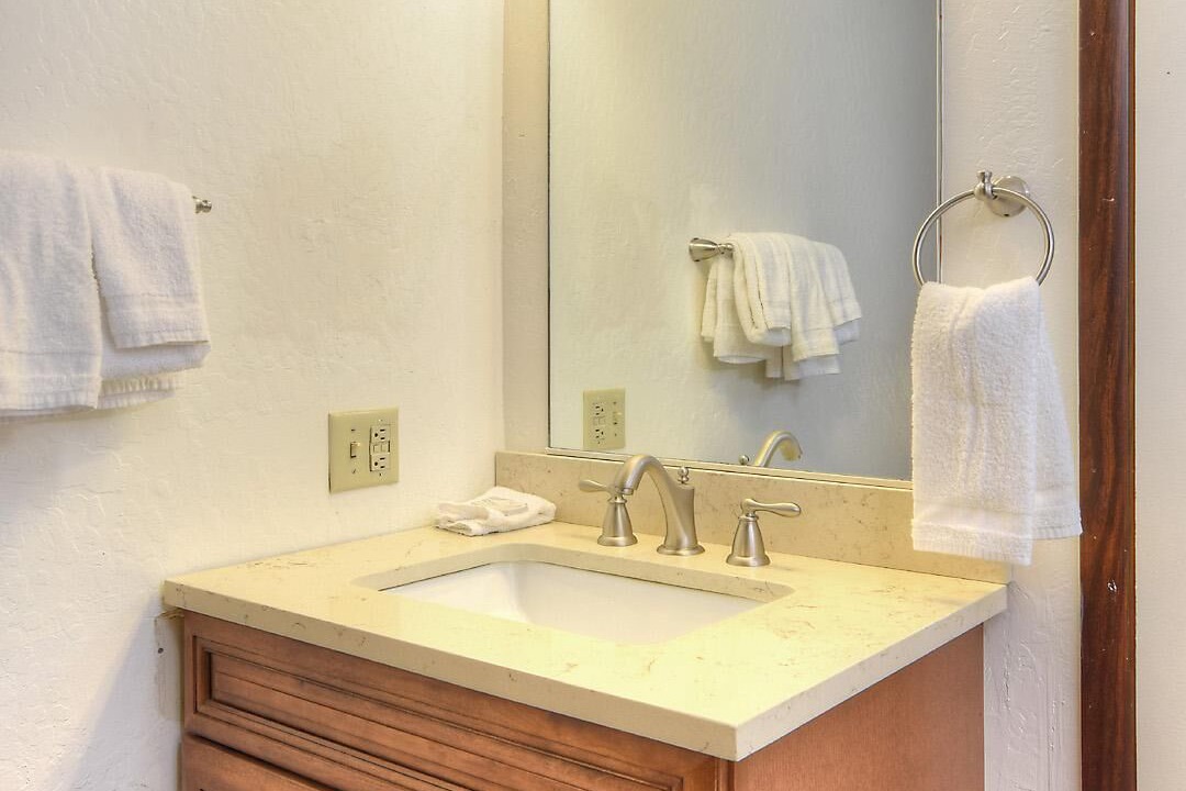 Photo of Bathroom in Yosemite West