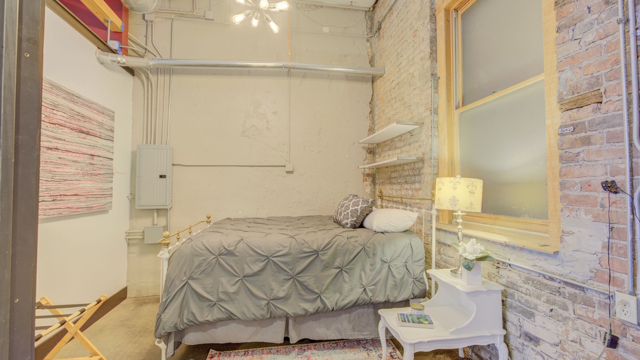Photo of Bedroom in Downtown Memphis
