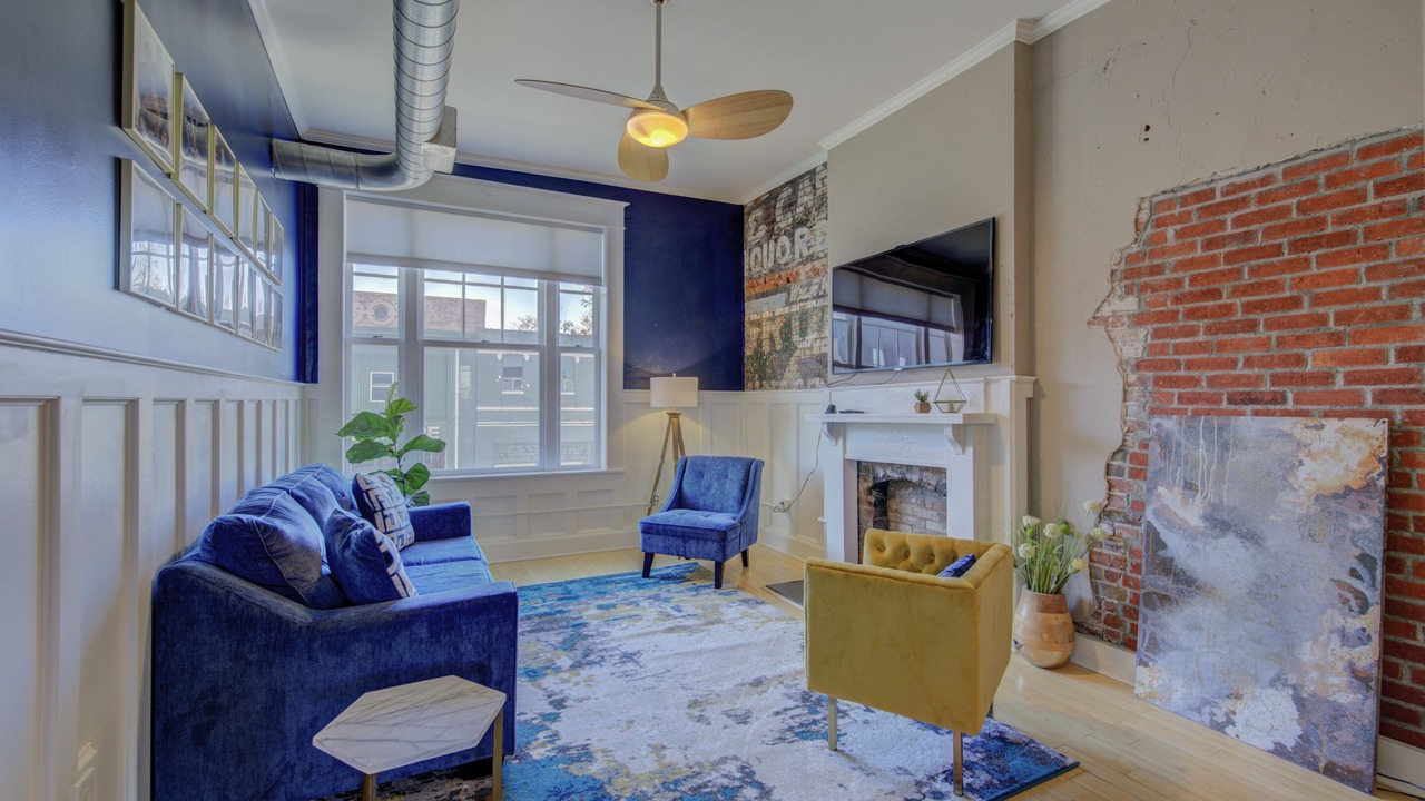Photo of Livingroom in Downtown Memphis