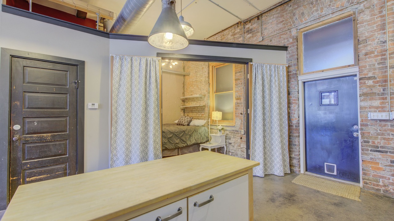 Photo of Bedroom in Downtown Memphis