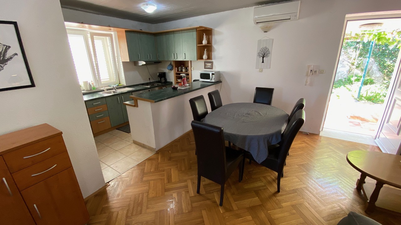 Photo of Kitchen in Gornji Kono