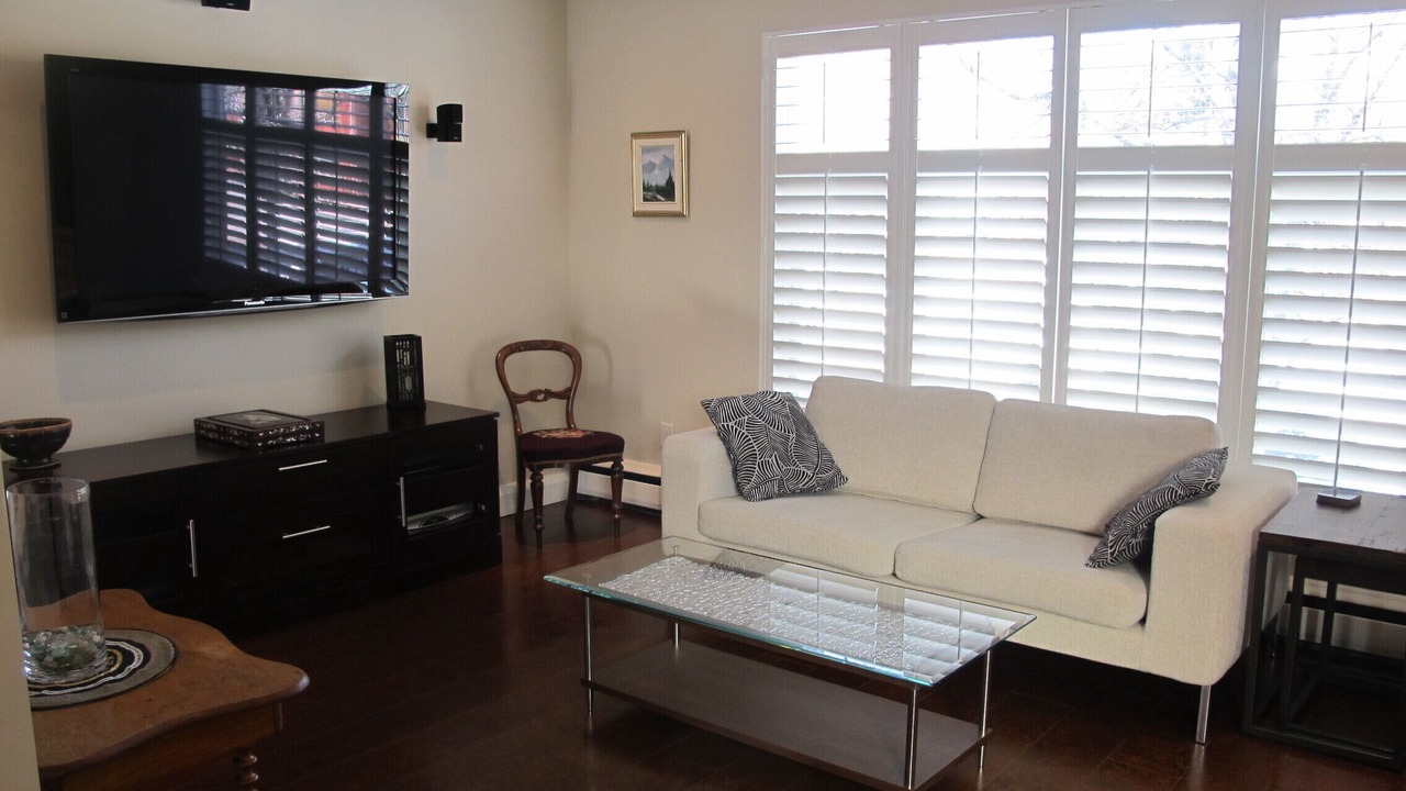 Photo of Livingroom in Wanless Park