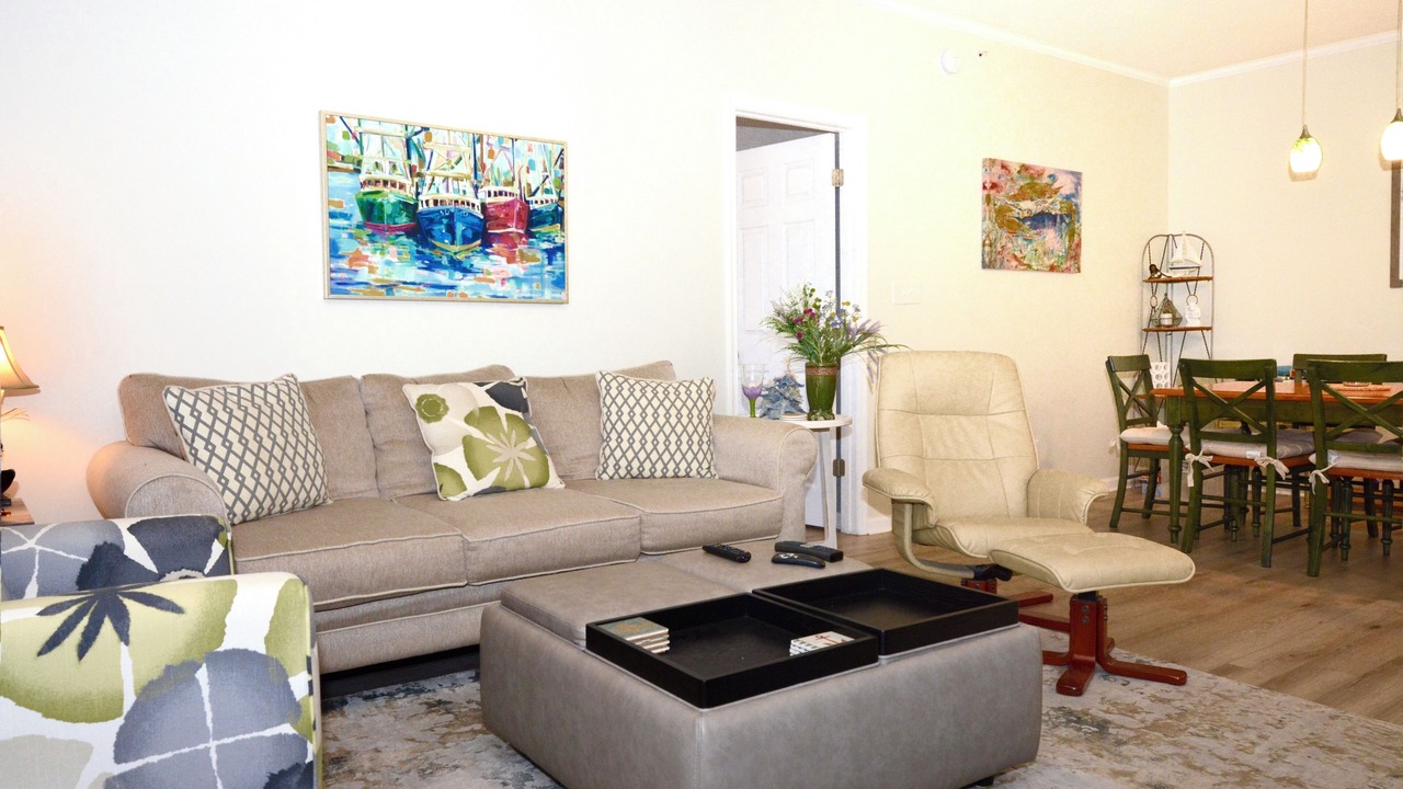 Photo of Livingroom in Villages of Five Points