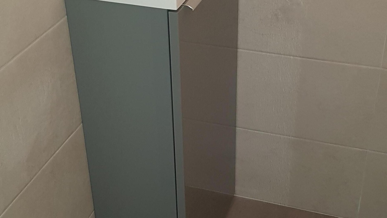 Photo of Bathroom in California - Pezou