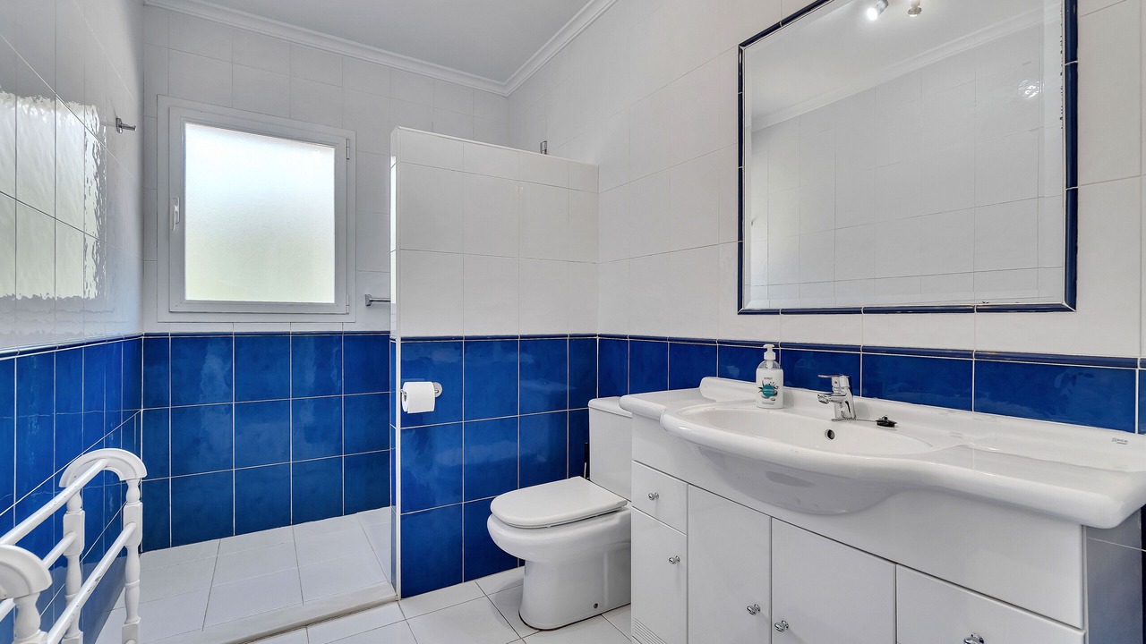 Photo of Bathroom in Trencall