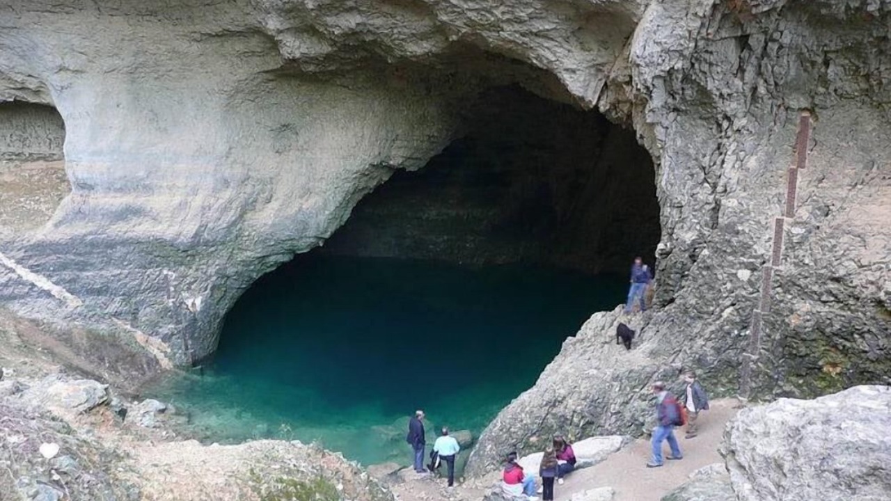 Photo of Others in Gordes