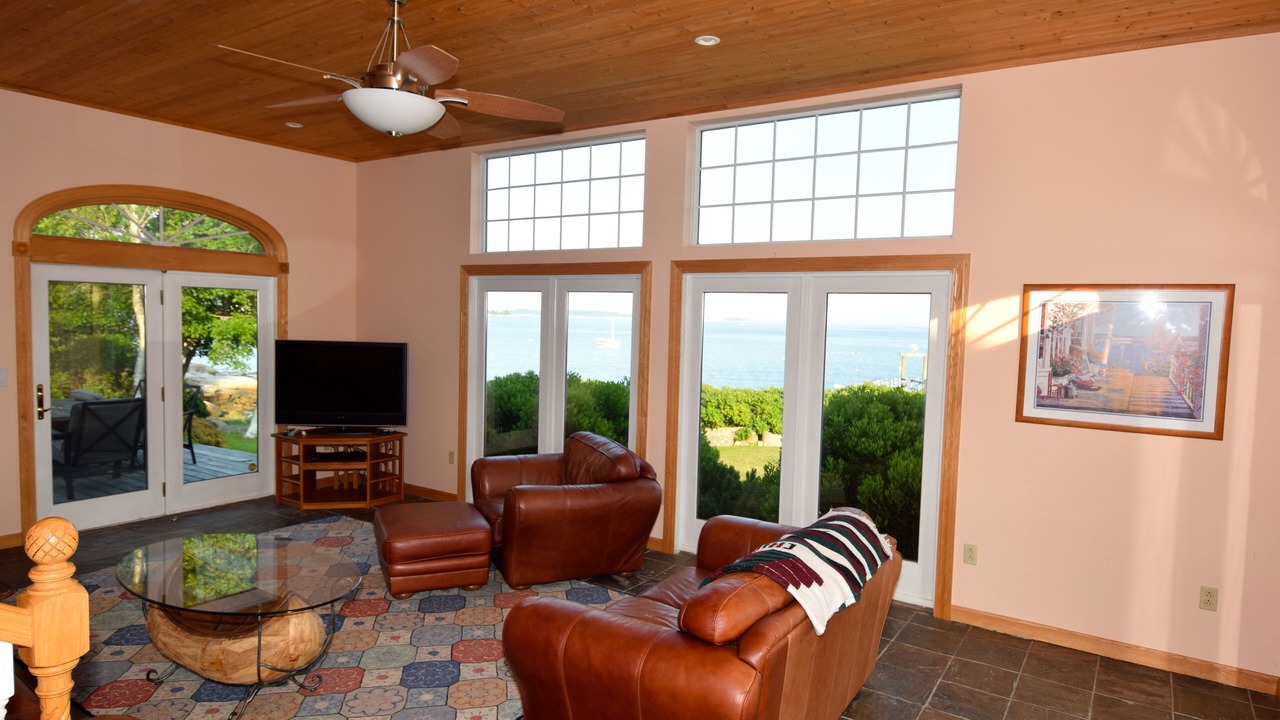 Photo of Livingroom in Spruce Head