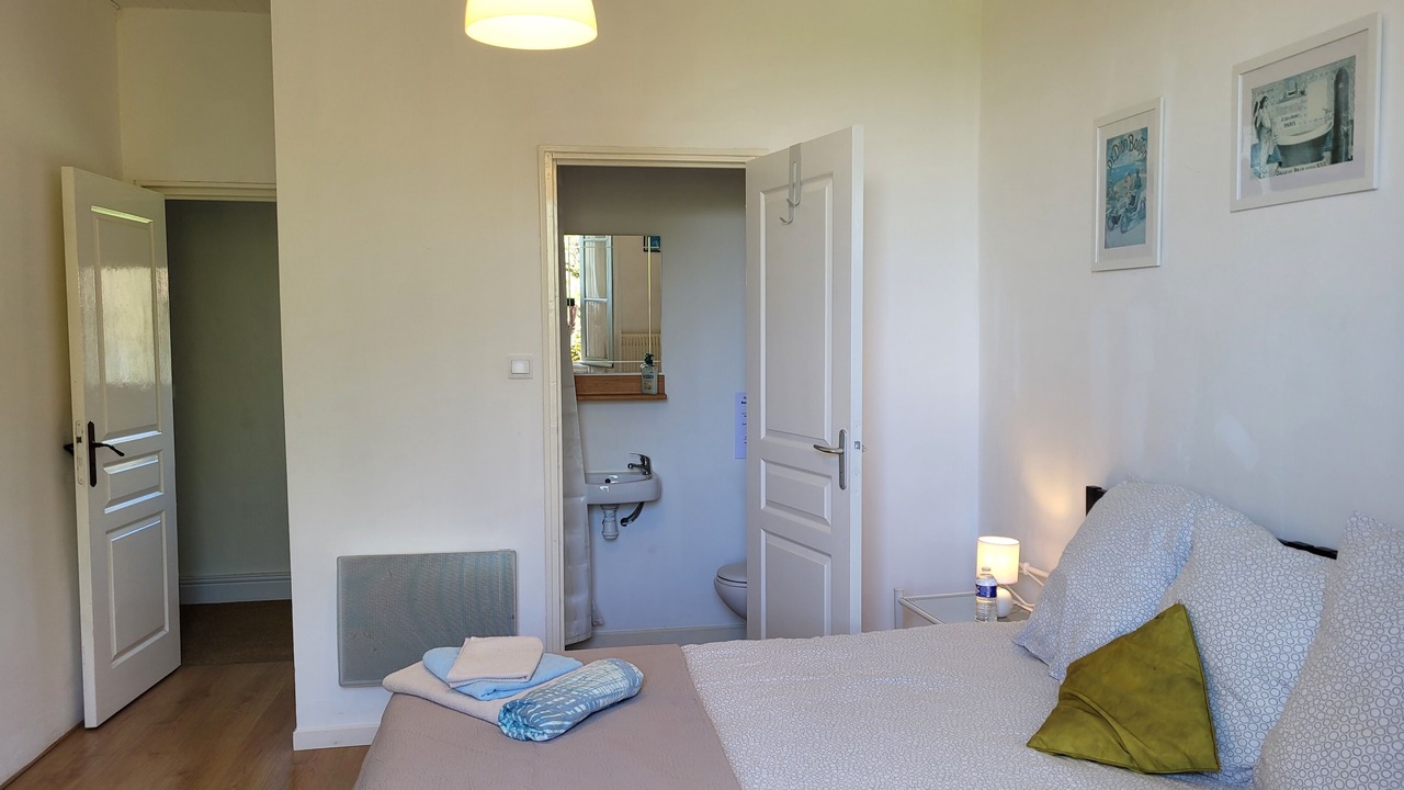 Photo of Bedroom in Moncrabeau