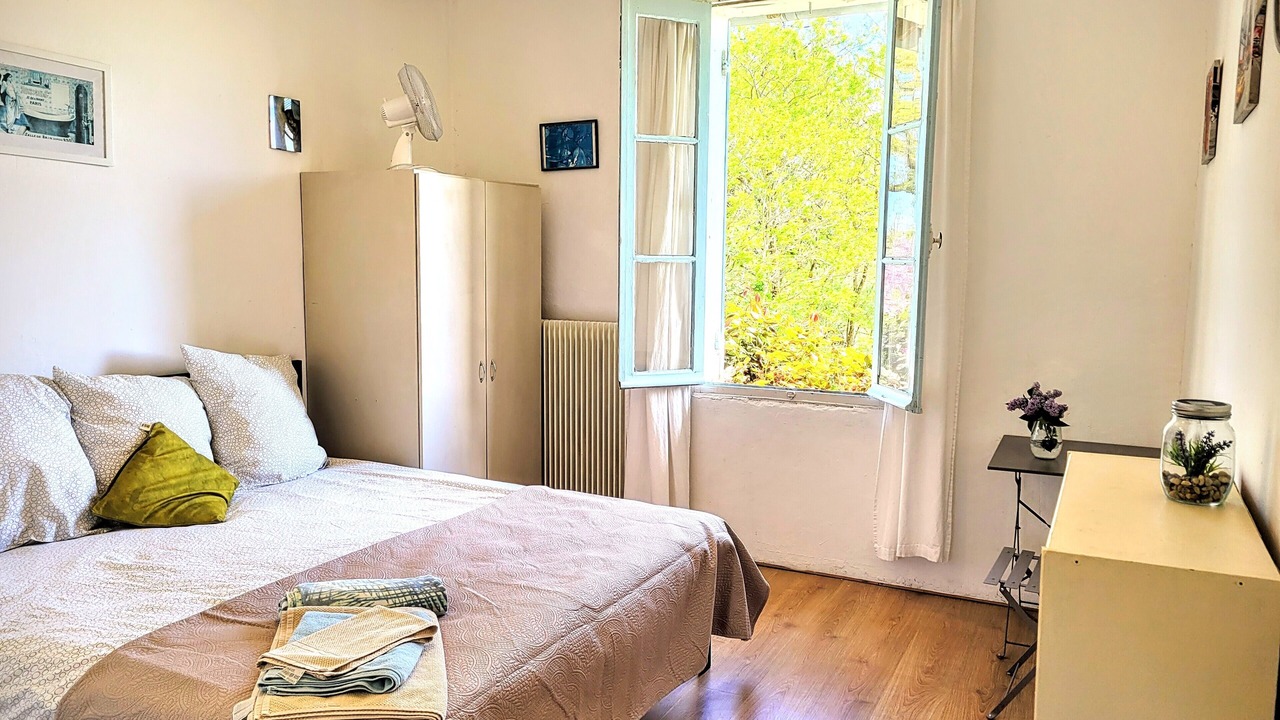 Photo of Bedroom in Moncrabeau