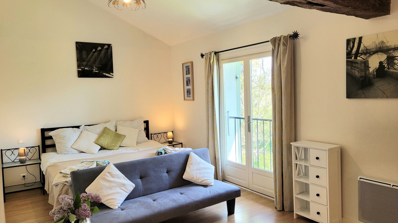 Photo of Bedroom in Moncrabeau