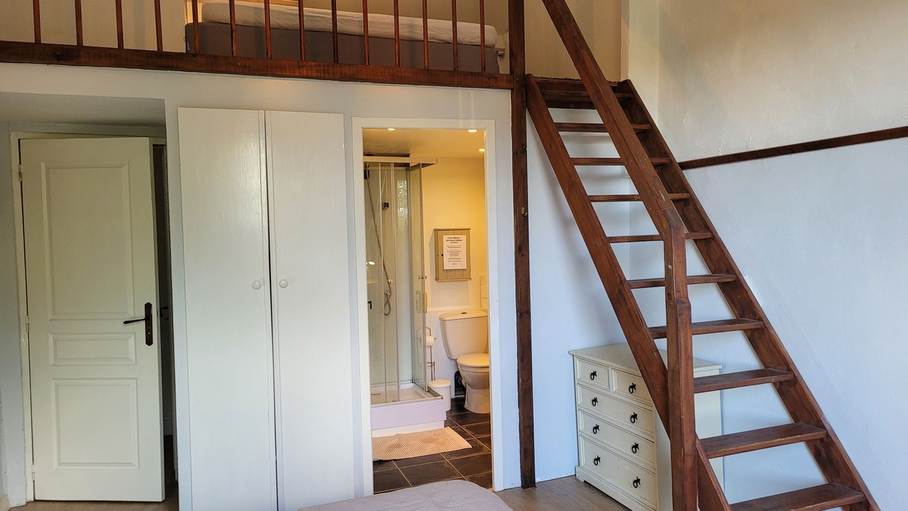 Photo of Bedroom in Moncrabeau