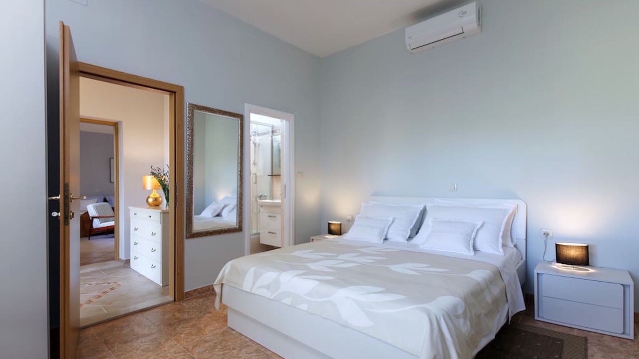 Photo of Bedroom in Krvavica