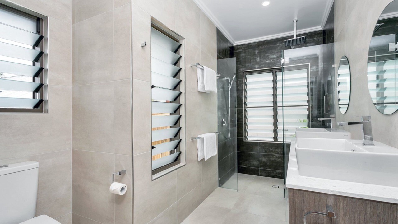 Photo of Bathroom in Palm Cove