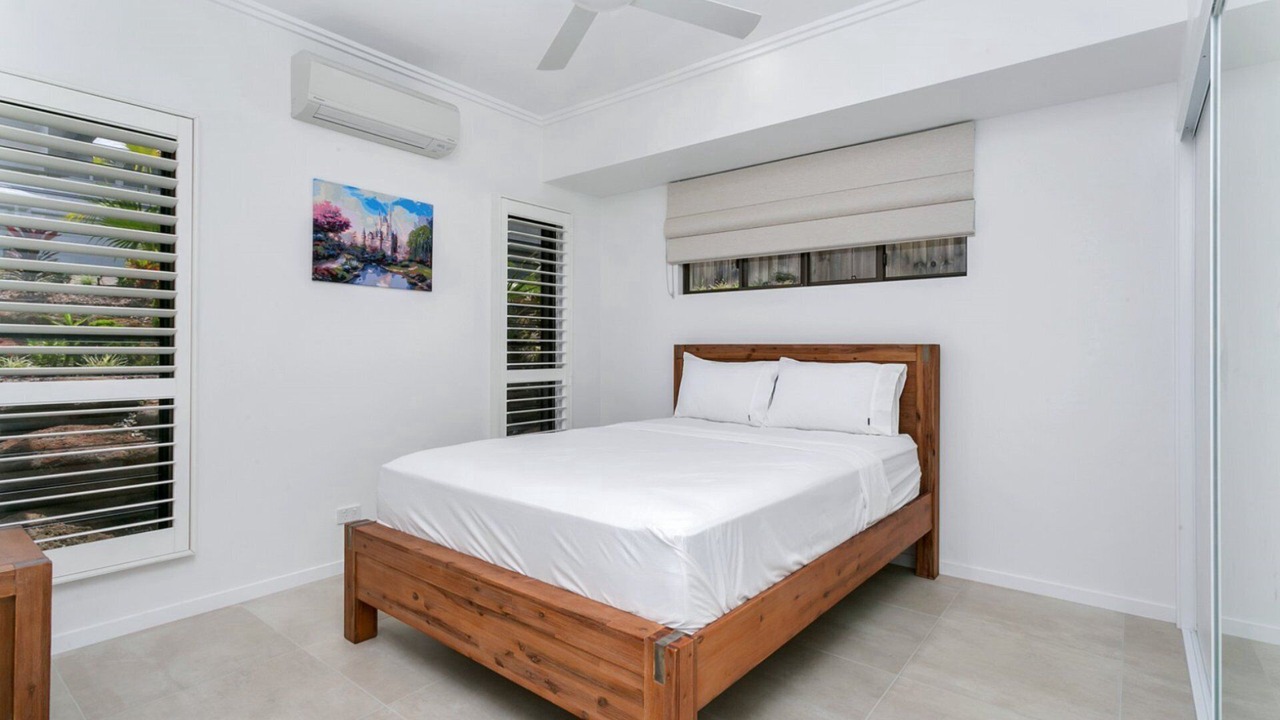 Photo of Bedroom in Palm Cove