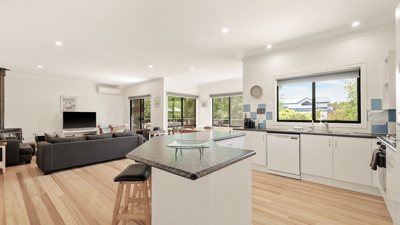 Photo of Others in Silverleaves