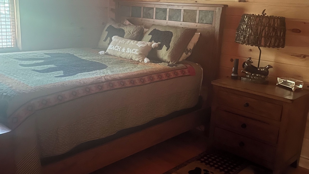 Photo of Bedroom in Severance