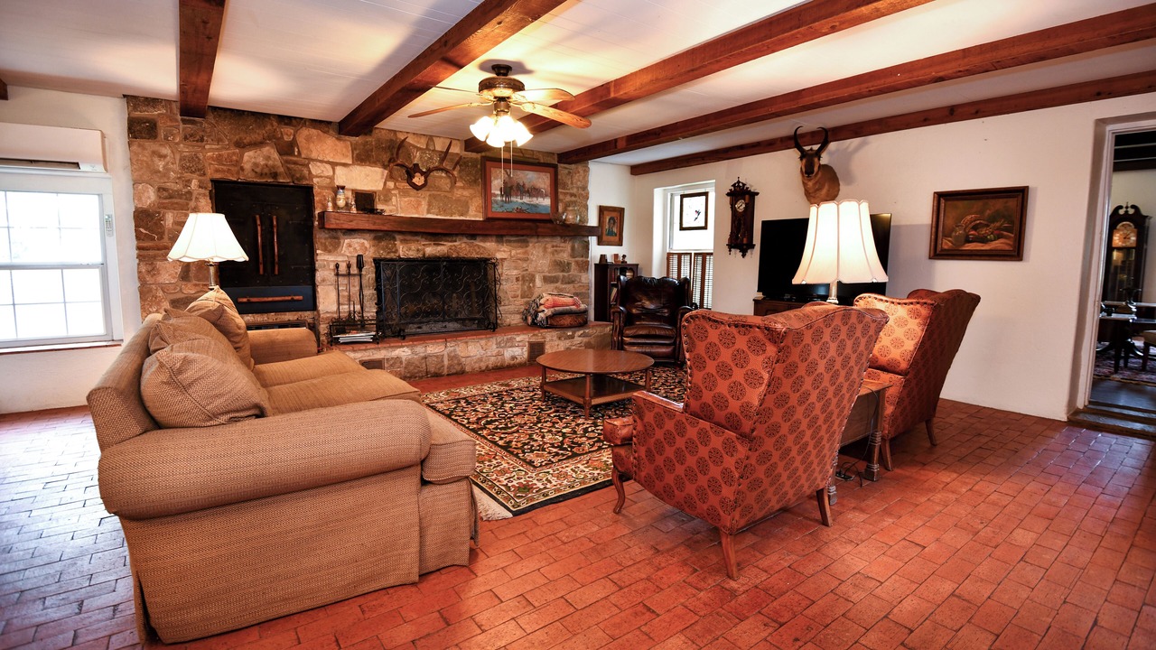 Photo of Livingroom in Utopia