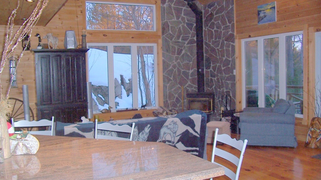 Photo of Livingroom in Georgian Bay