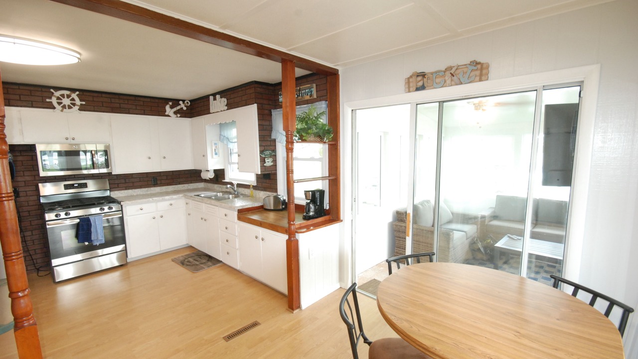 Photo of Kitchen in Coldwater