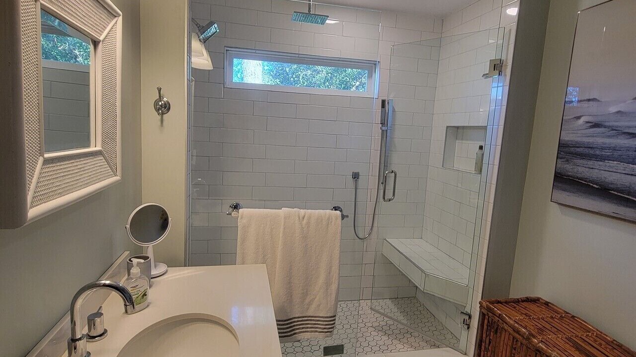 Photo of Bathroom in Ocean Hill