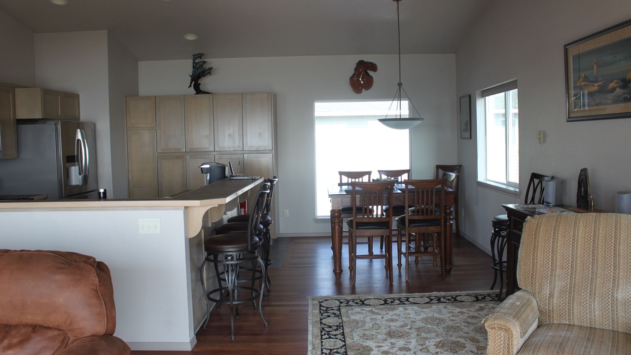 Photo of Bedroom in Agate Beach