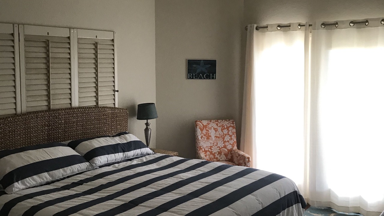 Photo of Bedroom in La Selva Beach