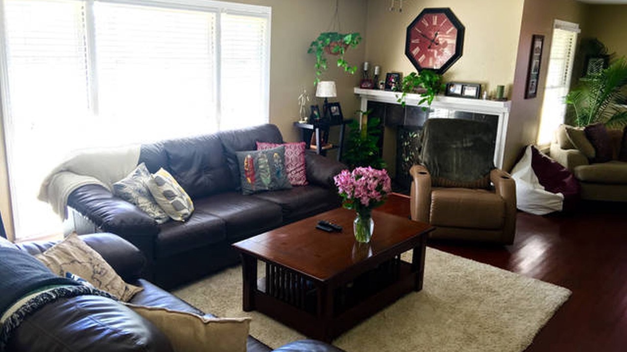 Photo of Livingroom in Dean Highland