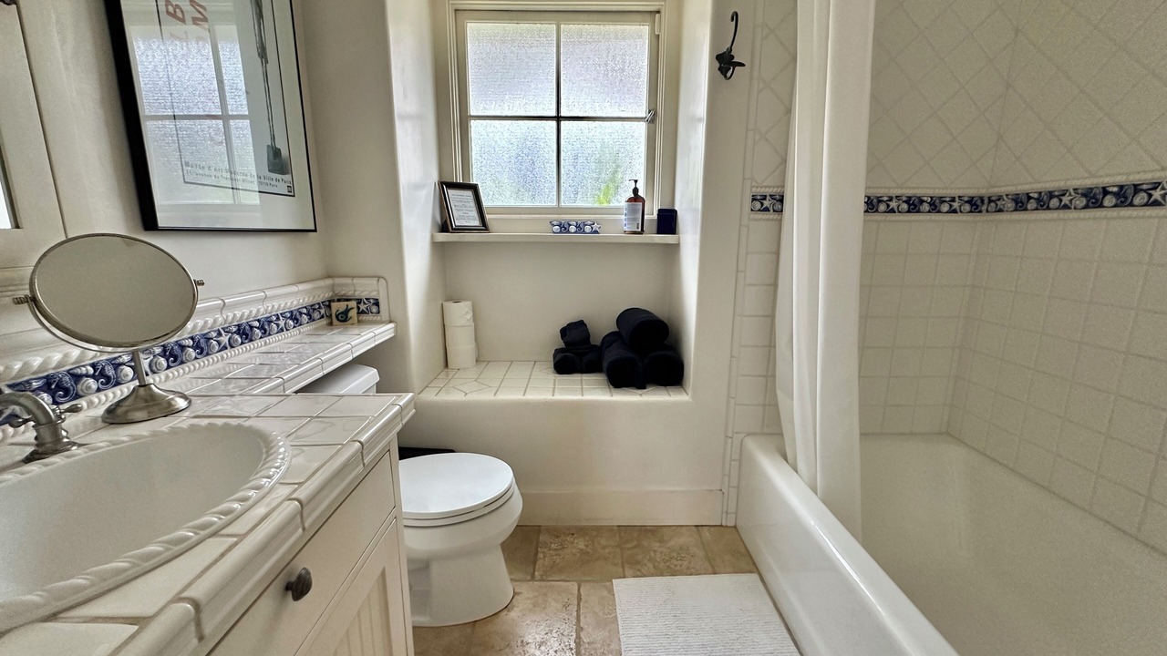 Photo of Bathroom in Carmel Point
