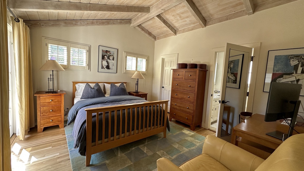 Photo of Bedroom in Carmel Point