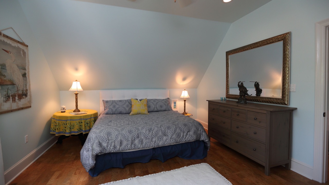 Photo of Bedroom in Gulfport