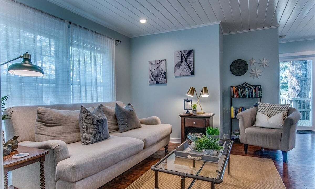 Photo of Livingroom in Bradford