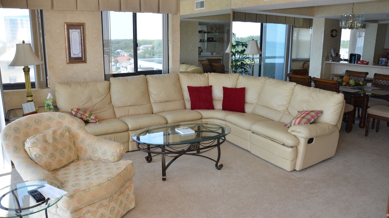 Photo of Livingroom in Crescent Beach