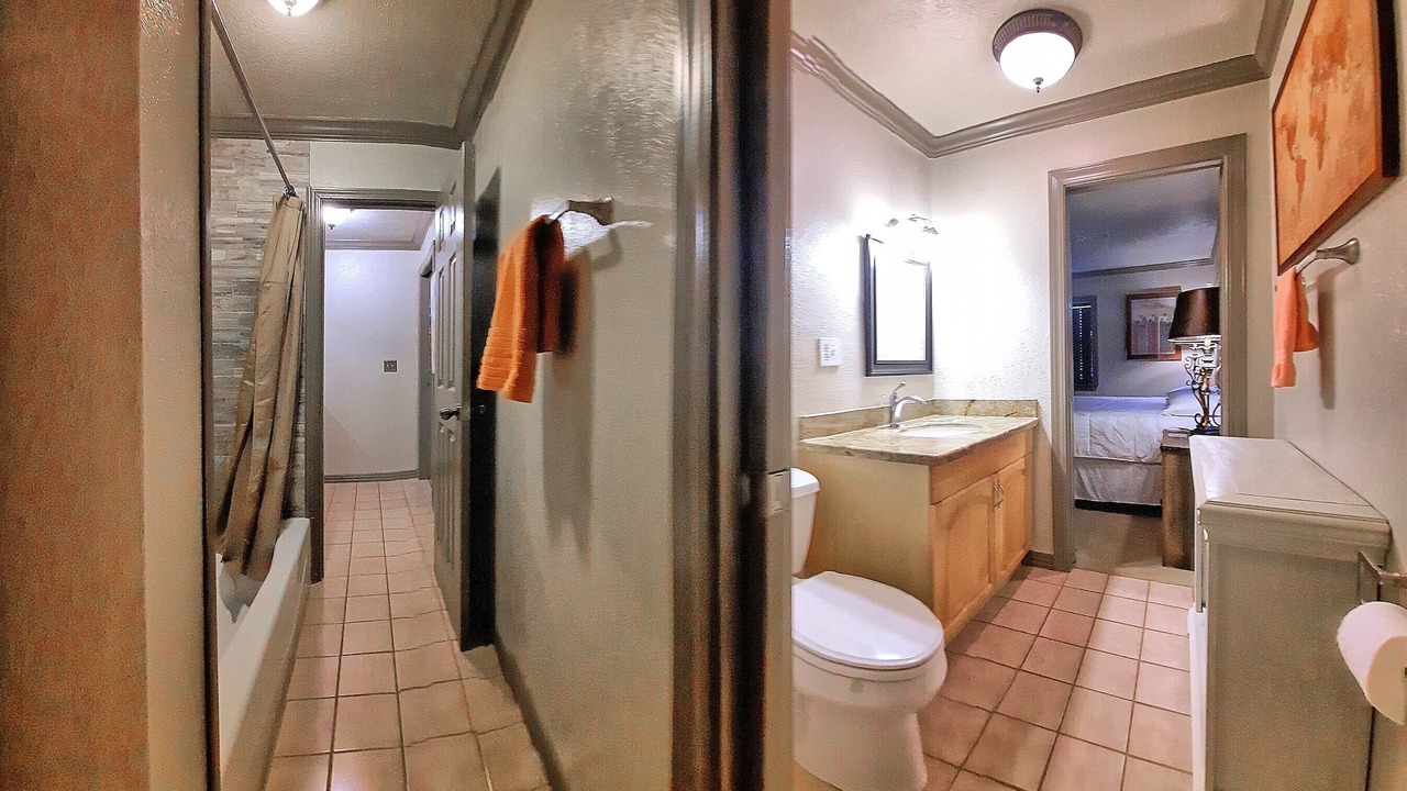 Photo of Bathroom in South Toledo Bend