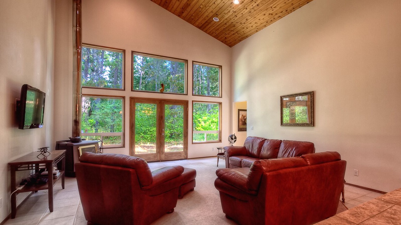 Photo of Livingroom in Easton