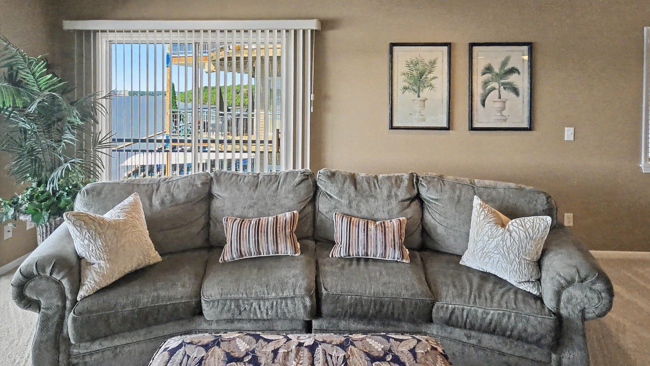 Photo of Livingroom in Lake Ozark