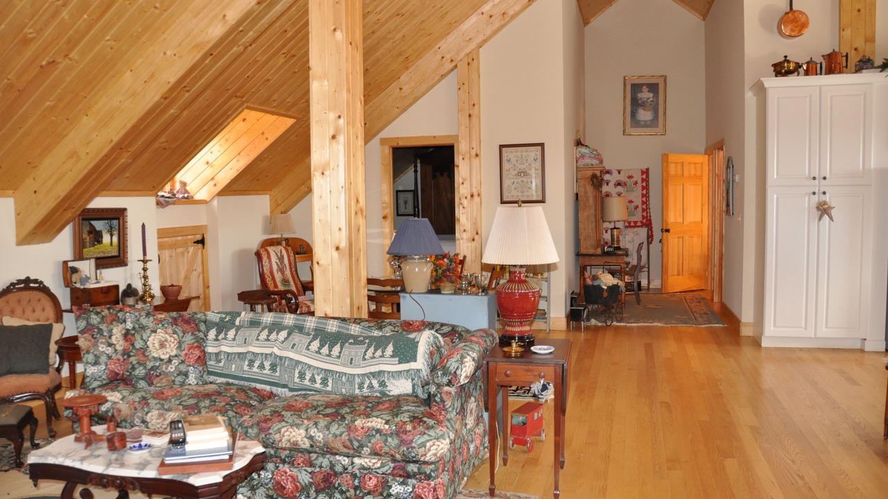 Photo of Livingroom in Chestnut Mound