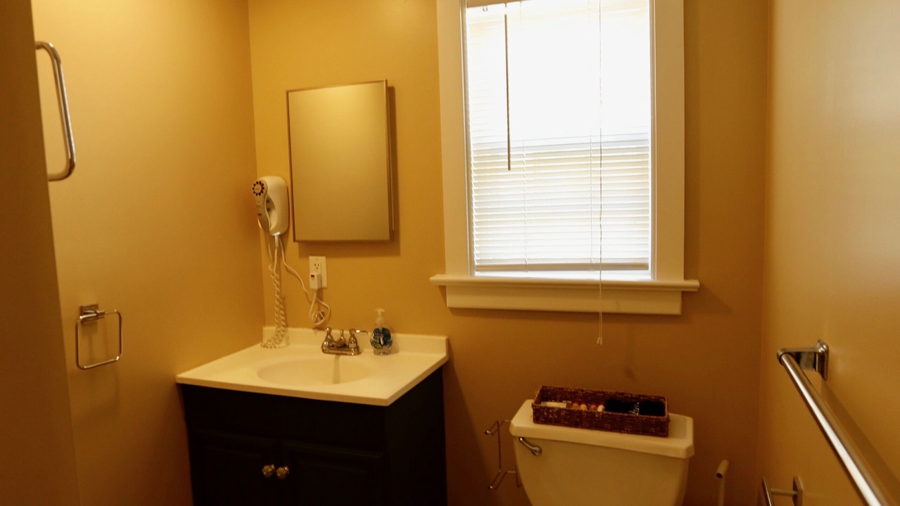 Photo of Bathroom in Cooperstown