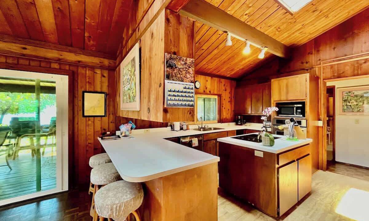 Photo of Kitchen in Puako